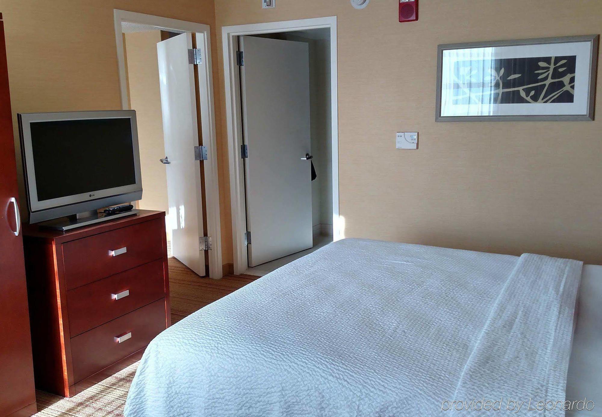 Courtyard By Marriott Bethesda Chevy Chase Ξενοδοχείο Εξωτερικό φωτογραφία